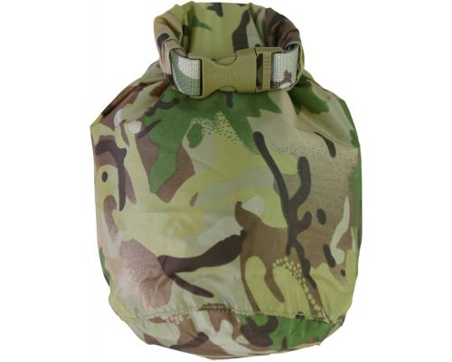 Гермомешок KOMBAT UK Lightweight Dry Sack мультикам 4л Гермомешок KOMBAT UK Lightweight Dry Sack мультикам 4л