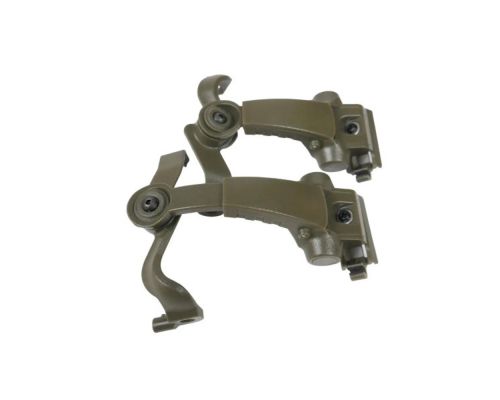 Кріплення адаптер чебурашка EARMOR M16A для навушників M31Plus/M32Plus на рейки ARC Кріплення адаптер чебурашка EARMOR M16A для навушників M31Plus/M32Plus на рейки ARC