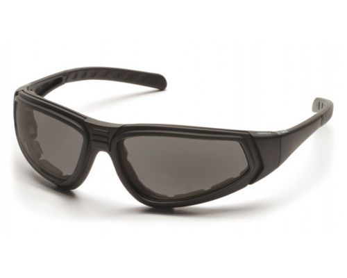 Очки защитные с уплотнителем Pyramex XSG (gray) Anti-Fog, серые Очки защитные с уплотнителем Pyramex XSG (gray) Anti-Fog, серые